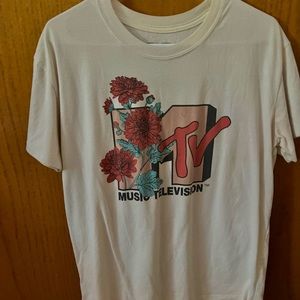MTV soft tshirt.